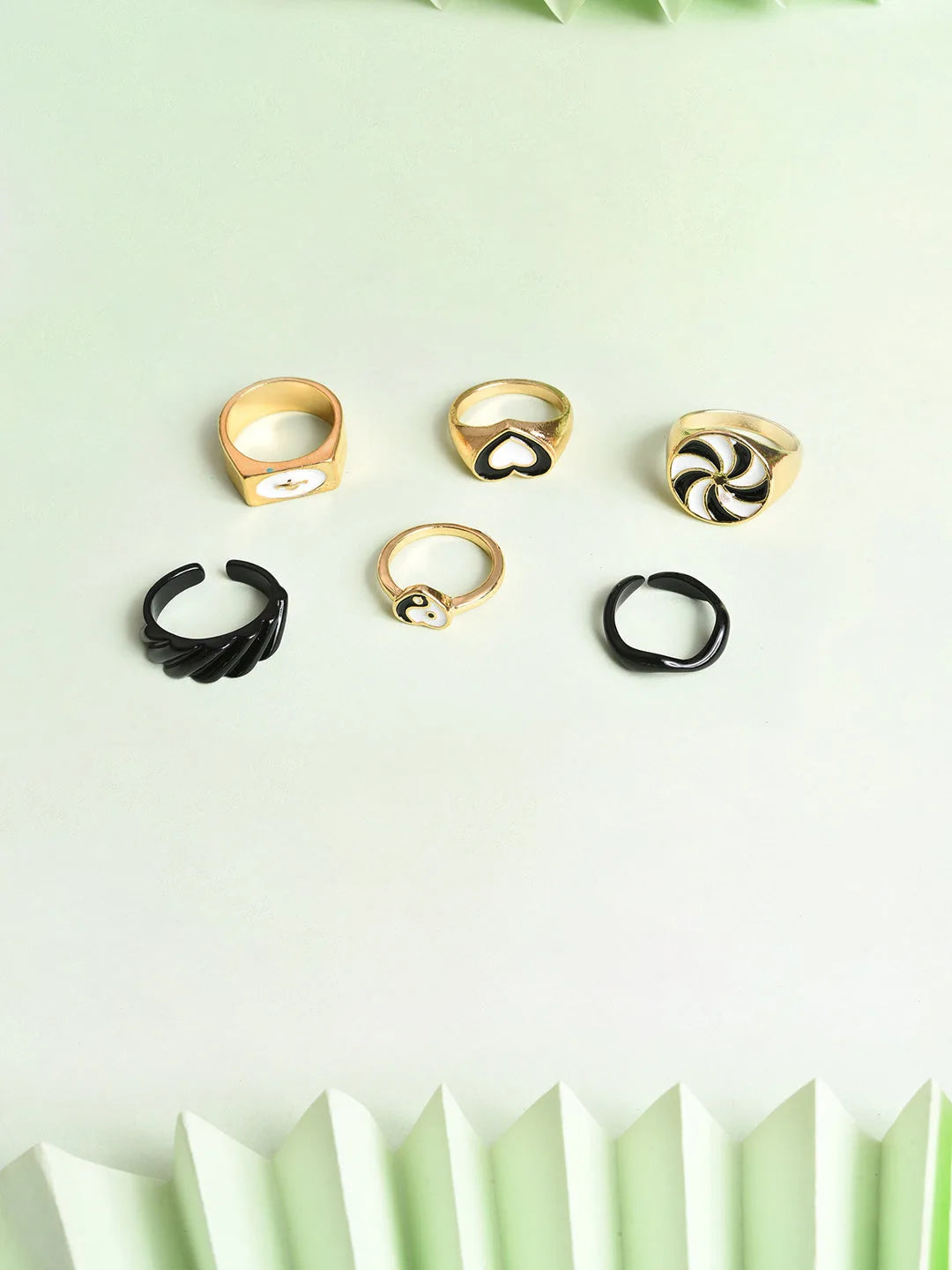 Pack of 6 Gold Plated Designer Ring