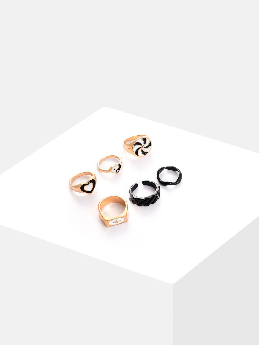 Pack of 6 Gold Plated Designer Ring