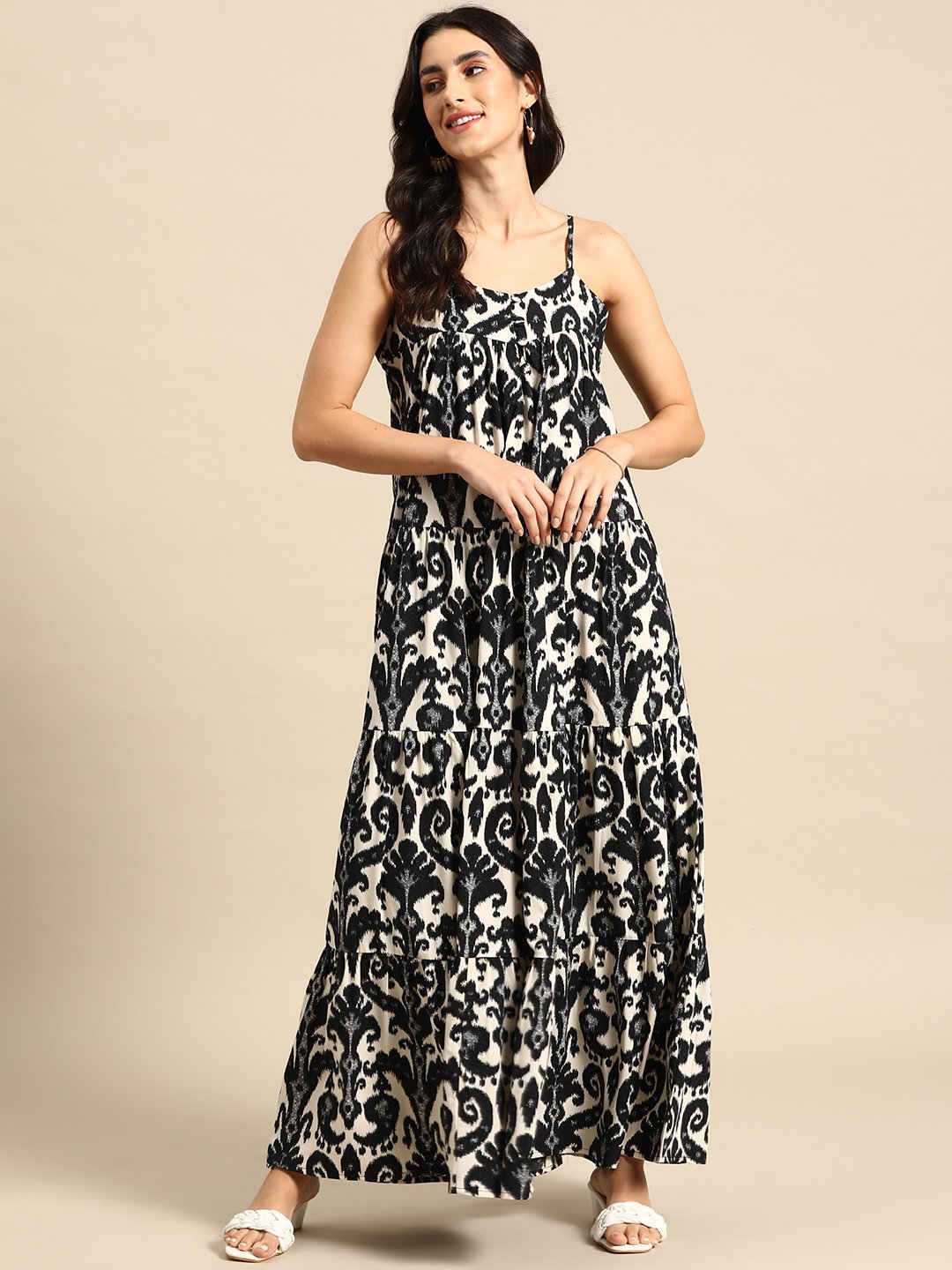 Tiered maxi Dress