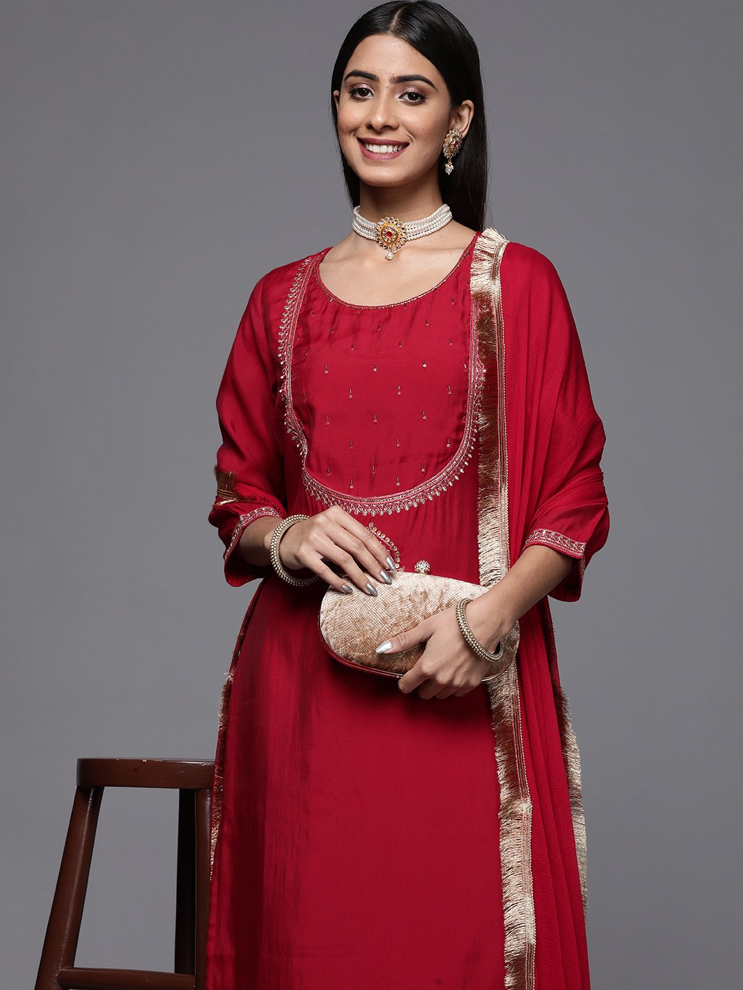 Red Embridered Kurta Paired With Tonal Botom And Dupatta