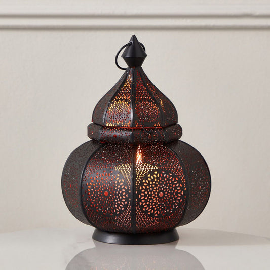 Metal Dome Cutwork Lantern - 18x18x28 cm