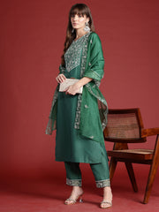 Indo Era Green Embroidered Straight Kurta Trousers With Dupatta set