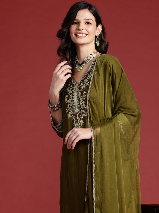 Indo Era Green Embroidered Straight Kurta Trousers With Dupatta set