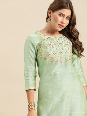 Women Sea Green Floral Embroidered Kurta