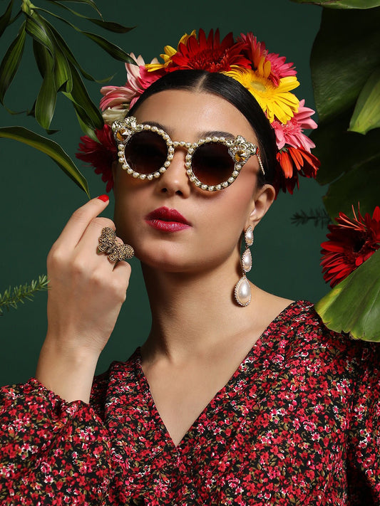 Jeweled Sunglasses: Be Dazzling