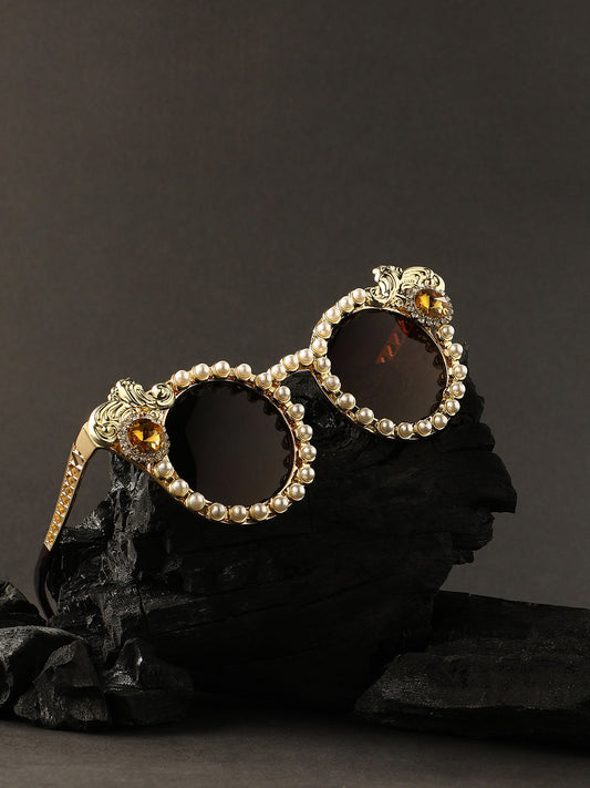 Jeweled Sunglasses: Be Dazzling