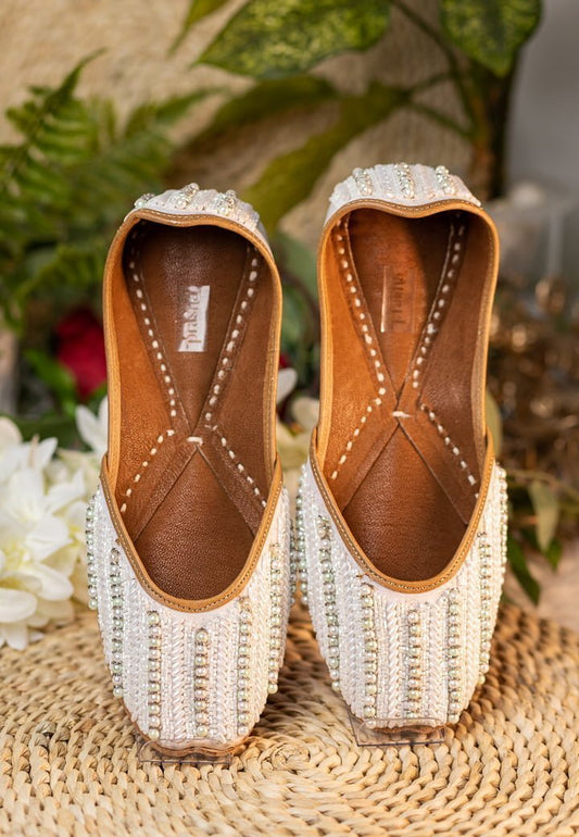 Women White Pearl Embellished Mojaris