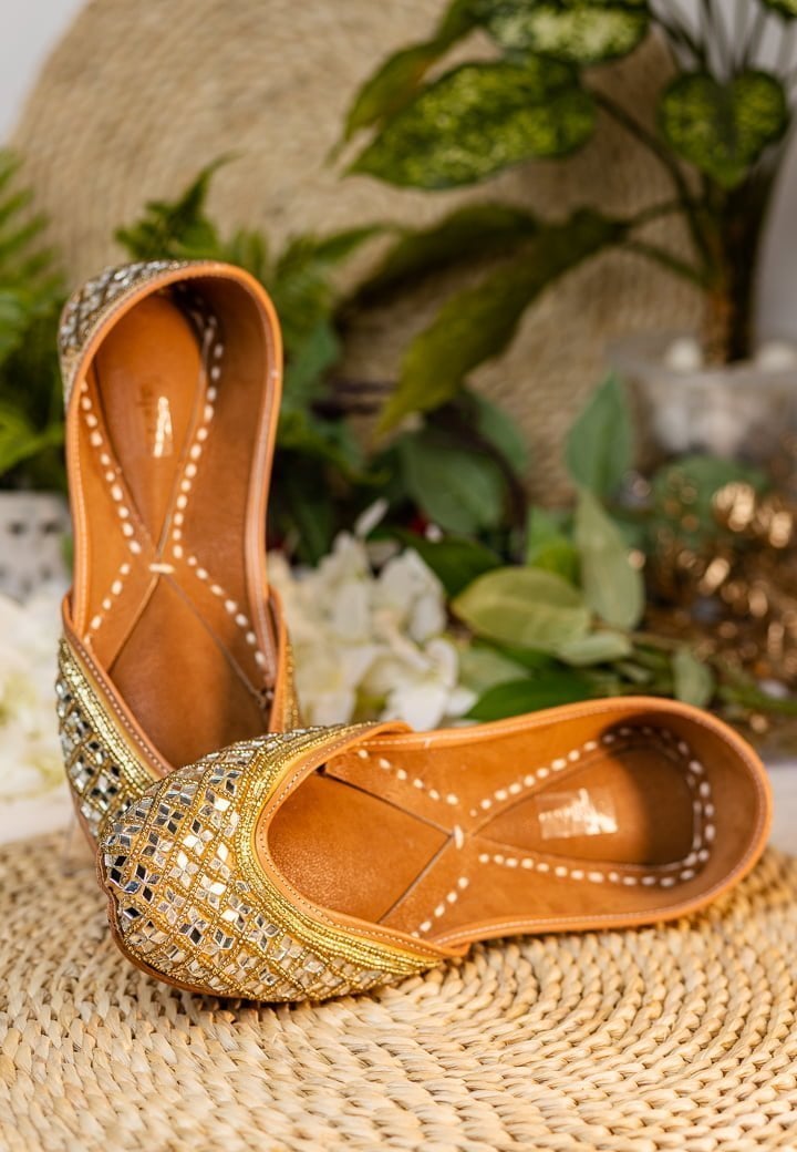 Women Gold Mirror Embellished Mojaris.