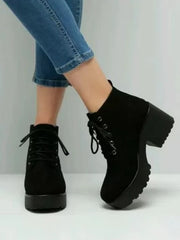 Womens & Girls Black Solid Heeled Boots