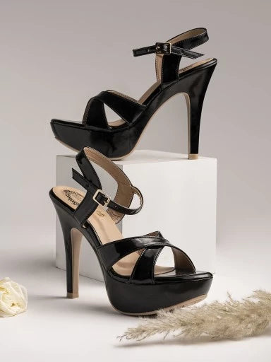 Stylish Black Heeled Sandals