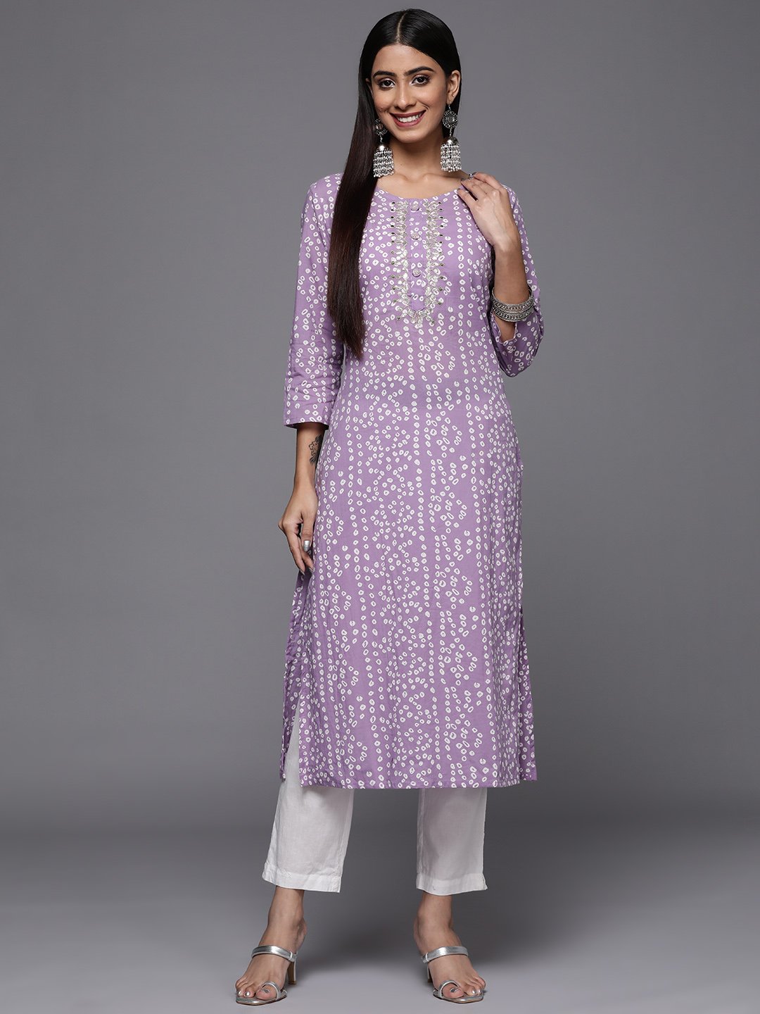 Lavender Bandhani Print Embroidered Kurta Has Round Neck