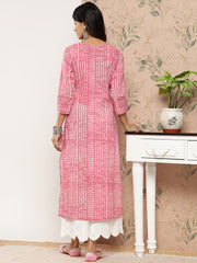 women Pink Abstract Printed Straight Kurta.