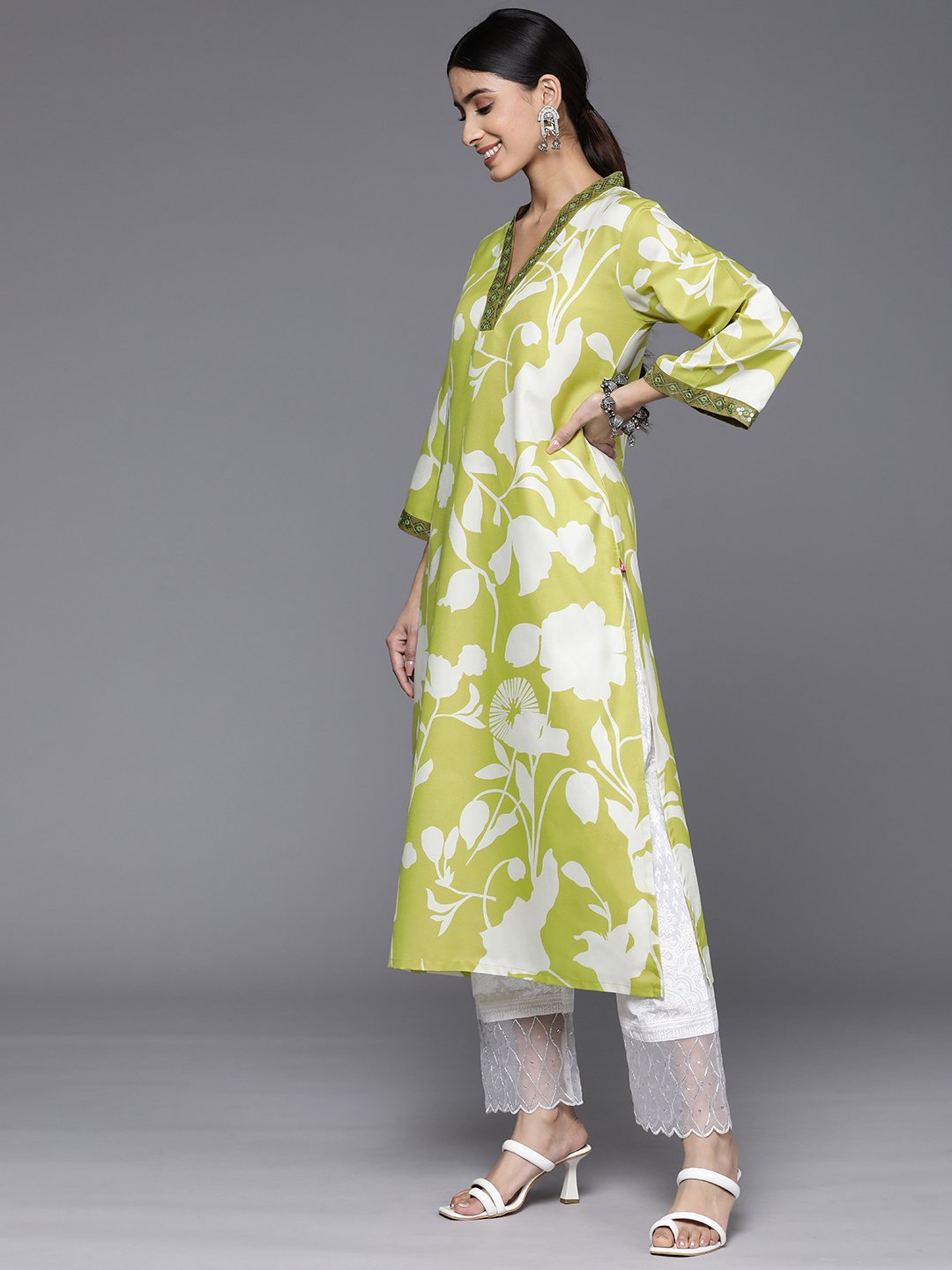 Women Lime Green Floral Printed Kurta With V-Neck And Three Quarter Bell Sleeves