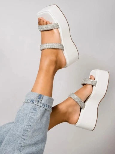 Retro Style White Platform Heels For Women & Girls