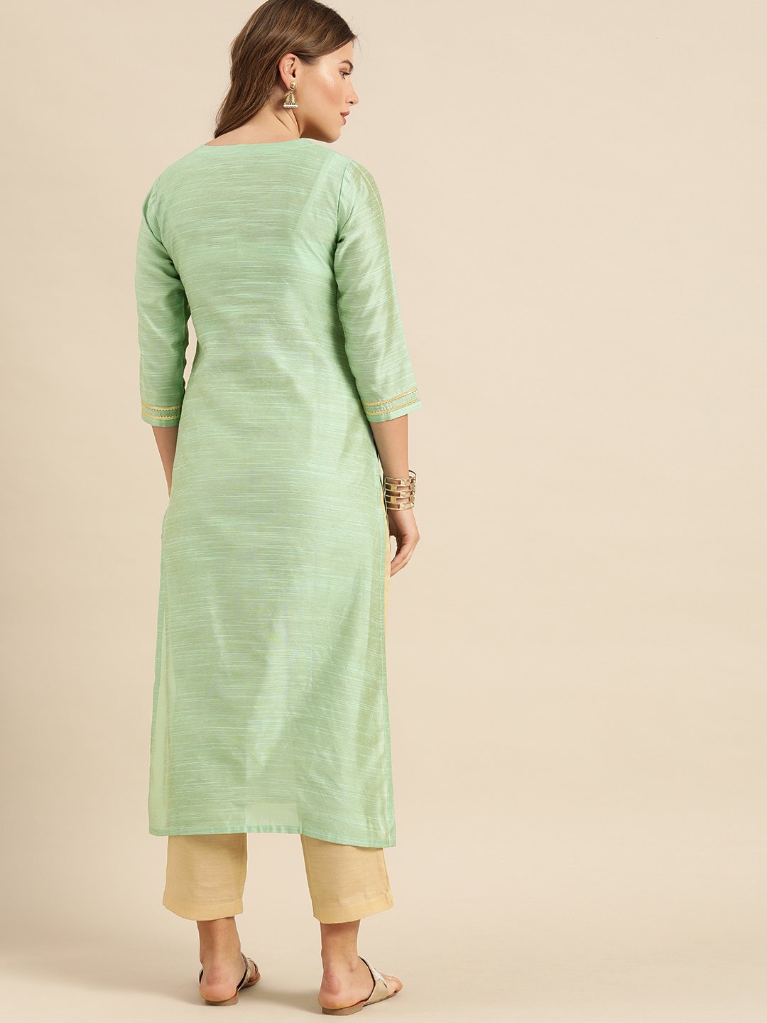 Women Sea Green Floral Embroidered Kurta