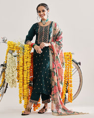 Women Green Embroidered Straight Kurta Paired With Tonal Bottom And Printed Dupatta