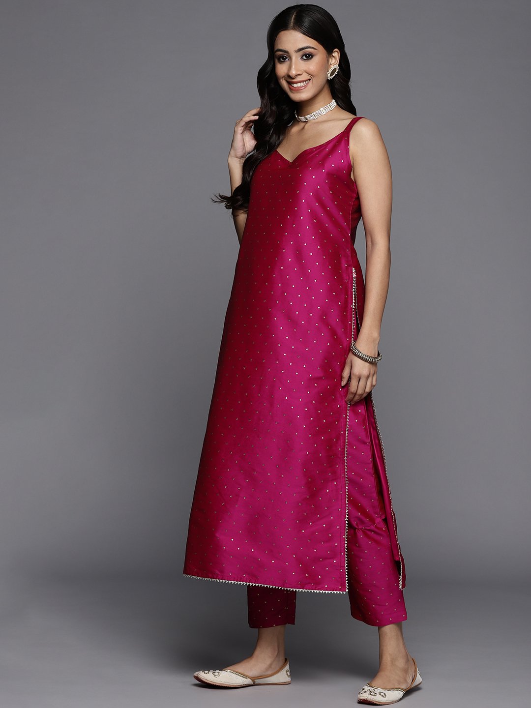 Magenta And Gold Jacquard Strap Style Kurta With Straight Pant And Chiffon Dupatta