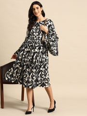 Midi Dress with bell sleeve