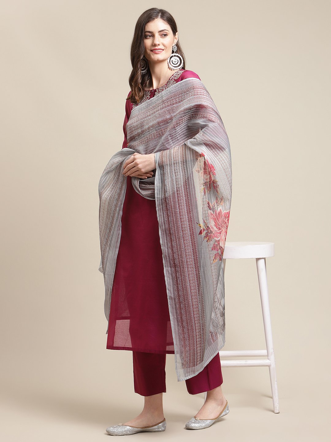 Wine Zari Embroidery Kurta Trouser Set With Floral Printed Organza Dupatta