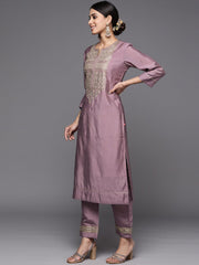 Women Mauve Embroidered Kurta Set With Dupatta