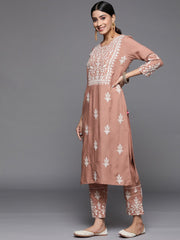 Women Mauve Embroidered Kurta Paired With Tonal Trouser And Dupatta