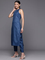 Women Blue Solid Kurta Set Paired With Printed Dupatta