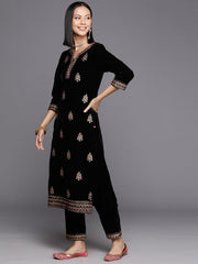 Women Black Placement Design Embroidered Kurta Paired With Tonal Embroidered Bottom And Dupatta