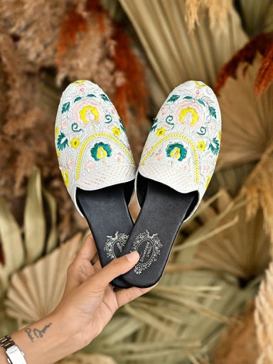 Embroidered Detailed Green Flat Mules For Women & Girls