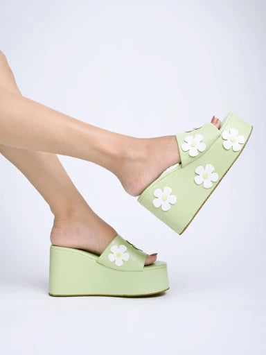 Shoetopia - Flower Printed Detailed Green Platform Heels For Women & Girls