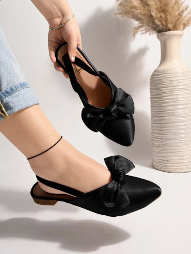 Front Bow Décor Pointed Toe Flat Black Sandals For Women & Girls