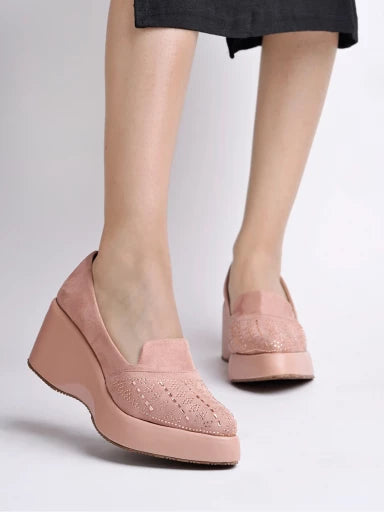 Stylish Peach Pumps For Women & Girls