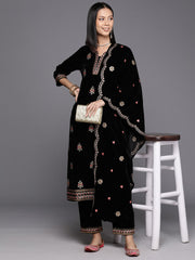 Women Black Placement Design Embroidered Kurta Paired With Tonal Embroidered Bottom And Dupatta