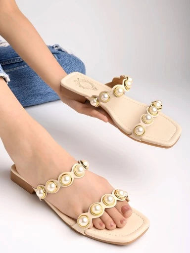 Faux Pearl Décor Cream Slip-on Flat Sandals for women