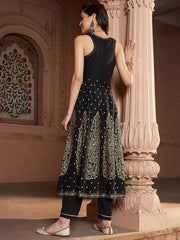 Women Black Floral Printed Anarkali Kurta with Trousers