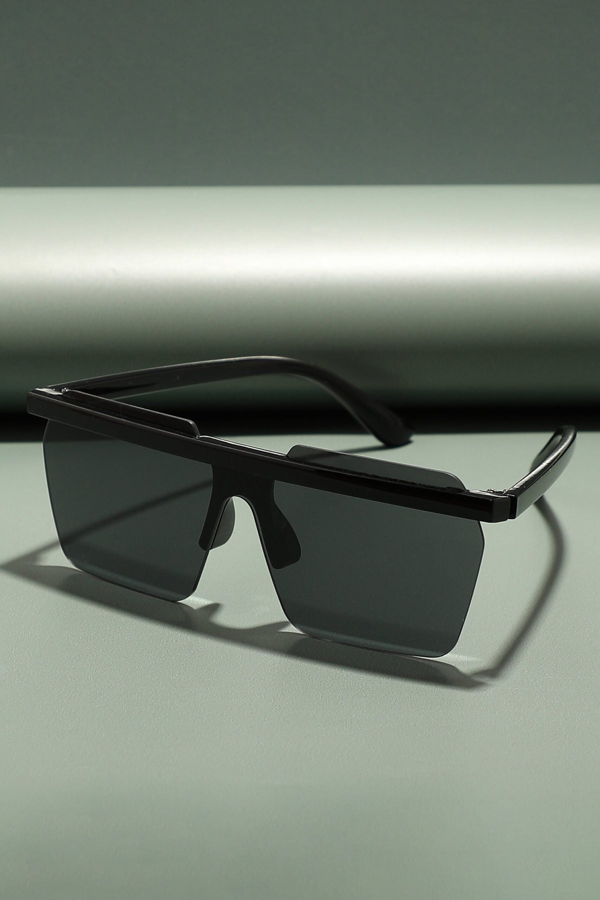 Rimless Rectangle Sunglass