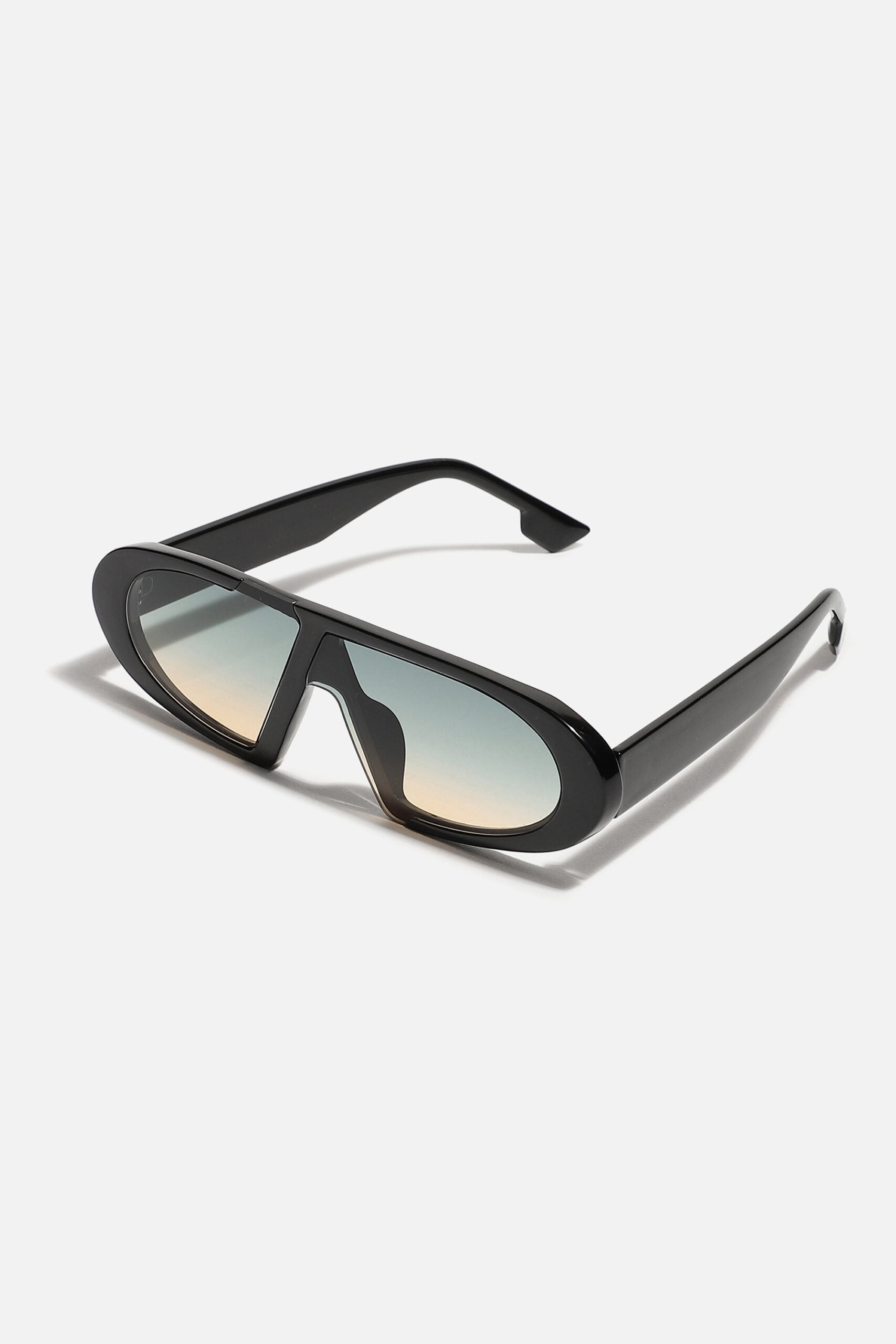 Full Rim Trendy Sunglass