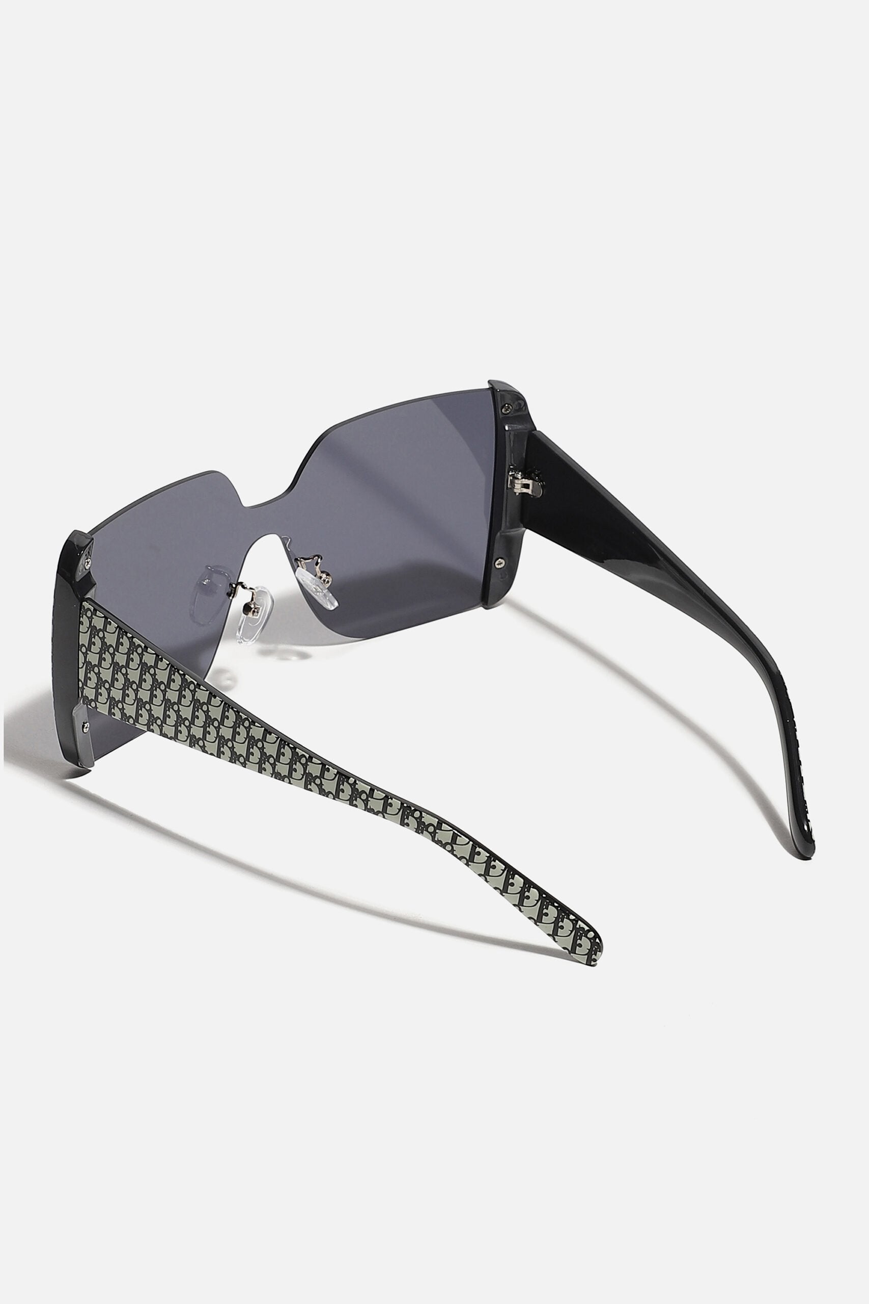 Full Rim Rectangle Sunglass