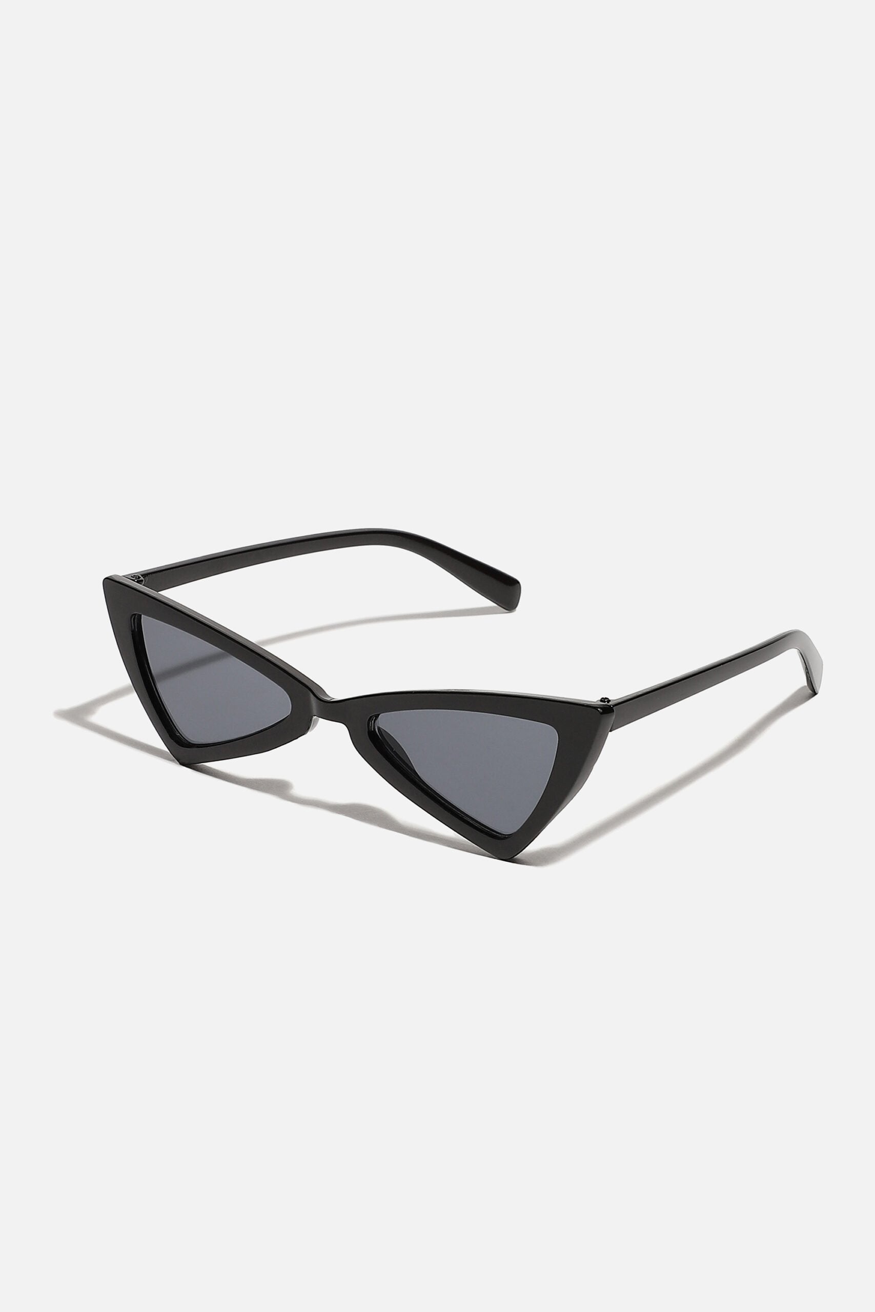 Full Rim Trendy Sunglass