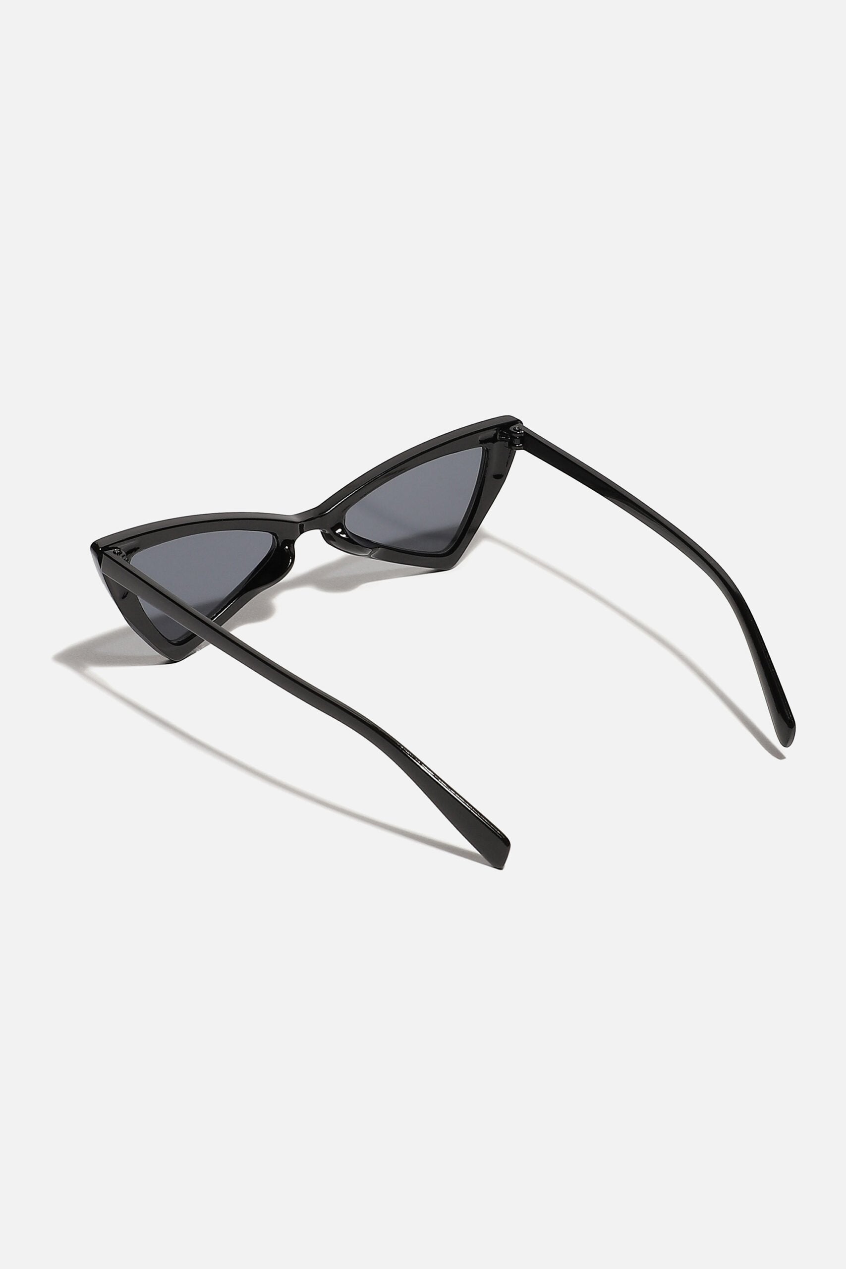 Full Rim Trendy Sunglass