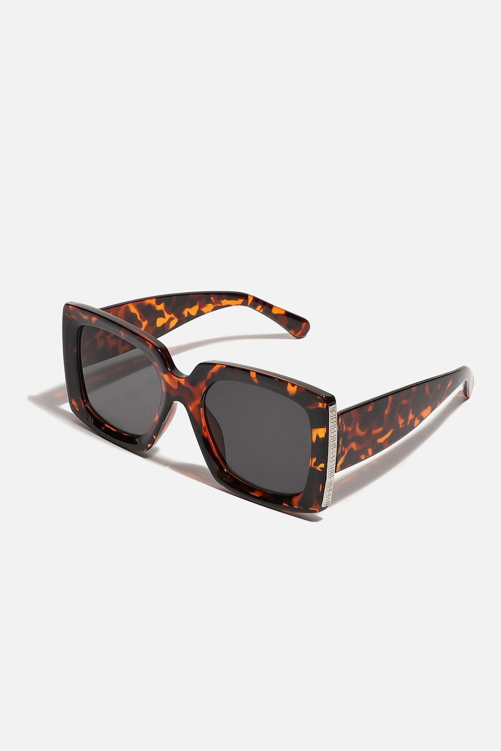 Full Rim Trendy Sunglass