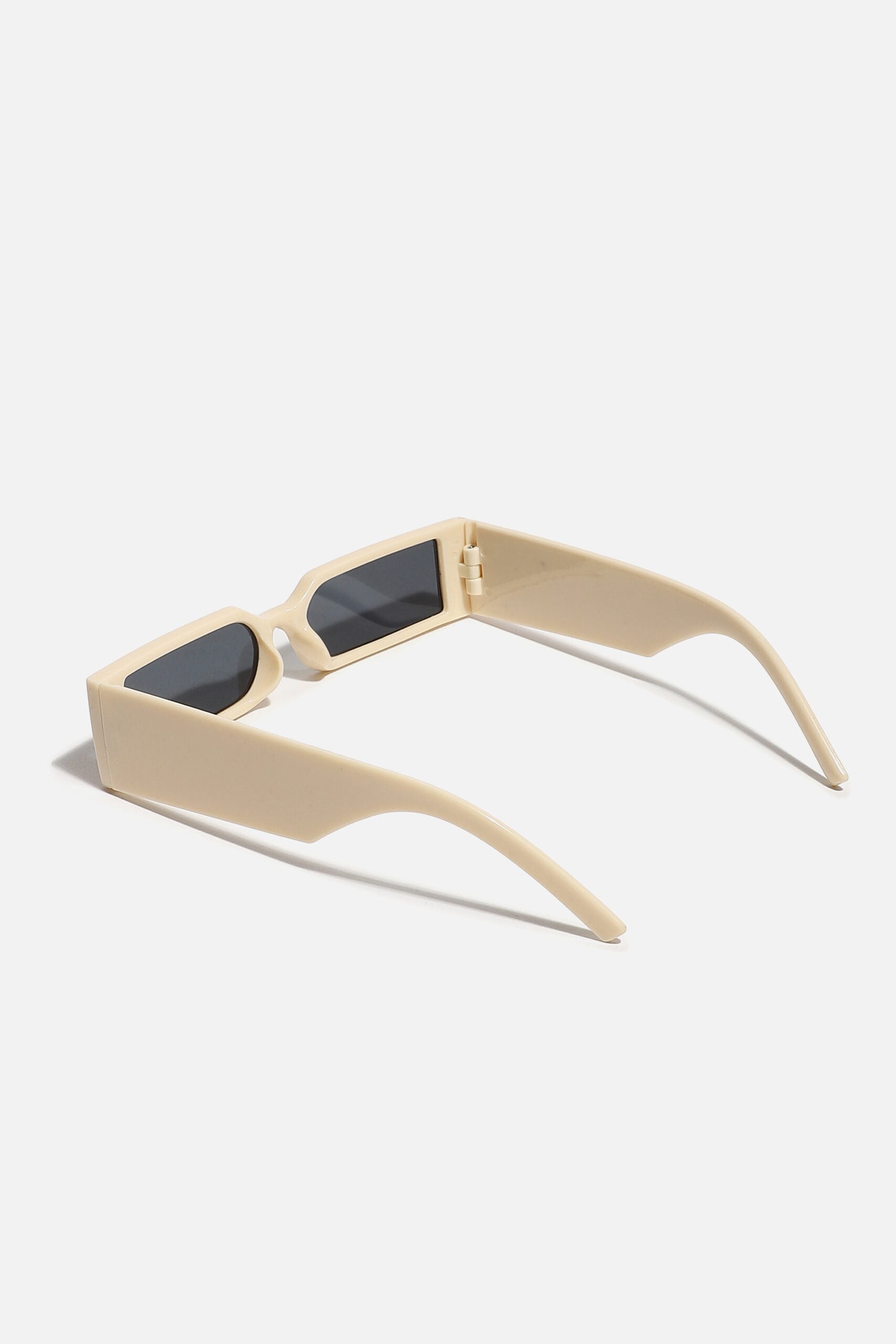 Full Rim Rectangle Sunglass