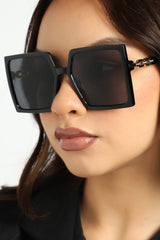 Full Rim Rectangle Sunglass