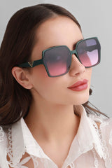 Polarized Polycarbonate Full Rim Oversized Sunglass For Women