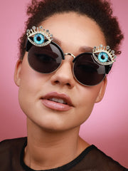 Statement Sunnies: Stand Out in Style