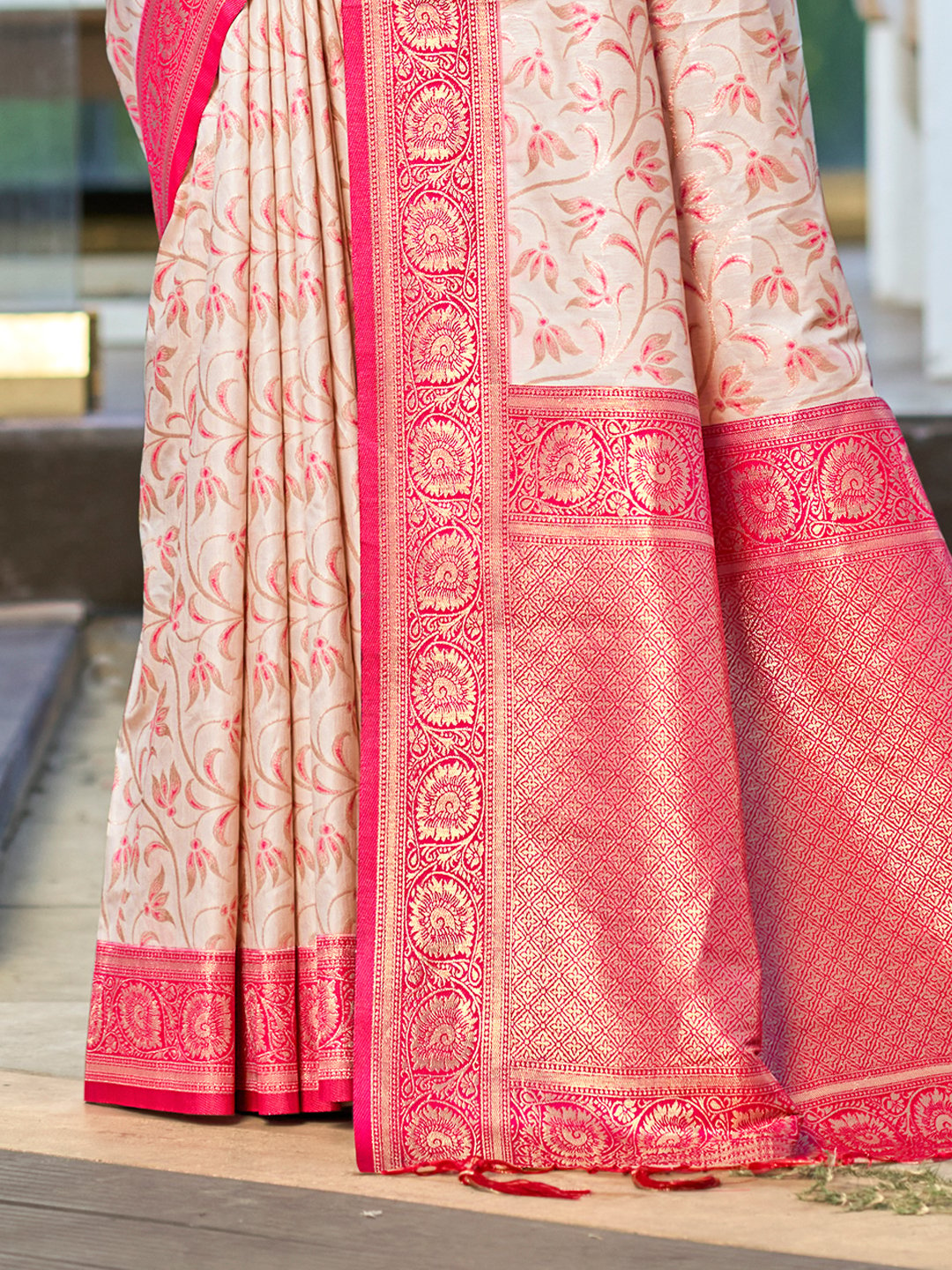 Pink Silk Woven Work Traditional Saree