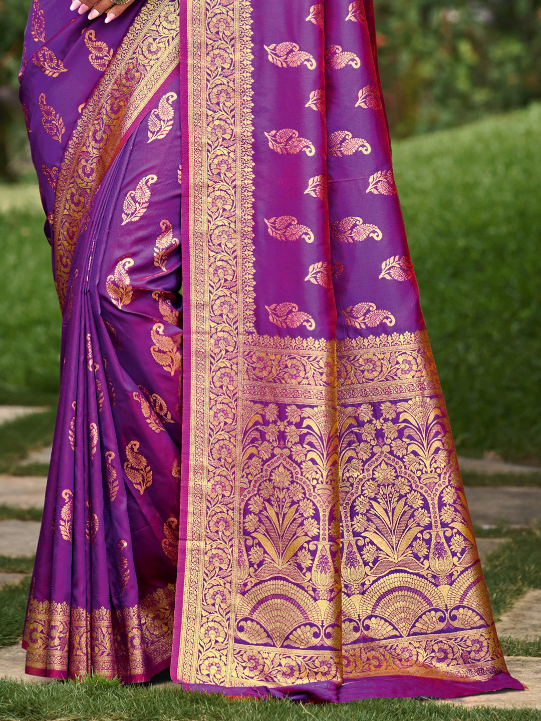 Magenta Silk Woven Work Traditional Saree