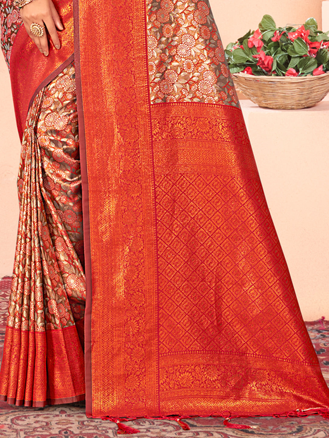 Red Kanjivaram Silk Woven Work Traditional Tassels Saree