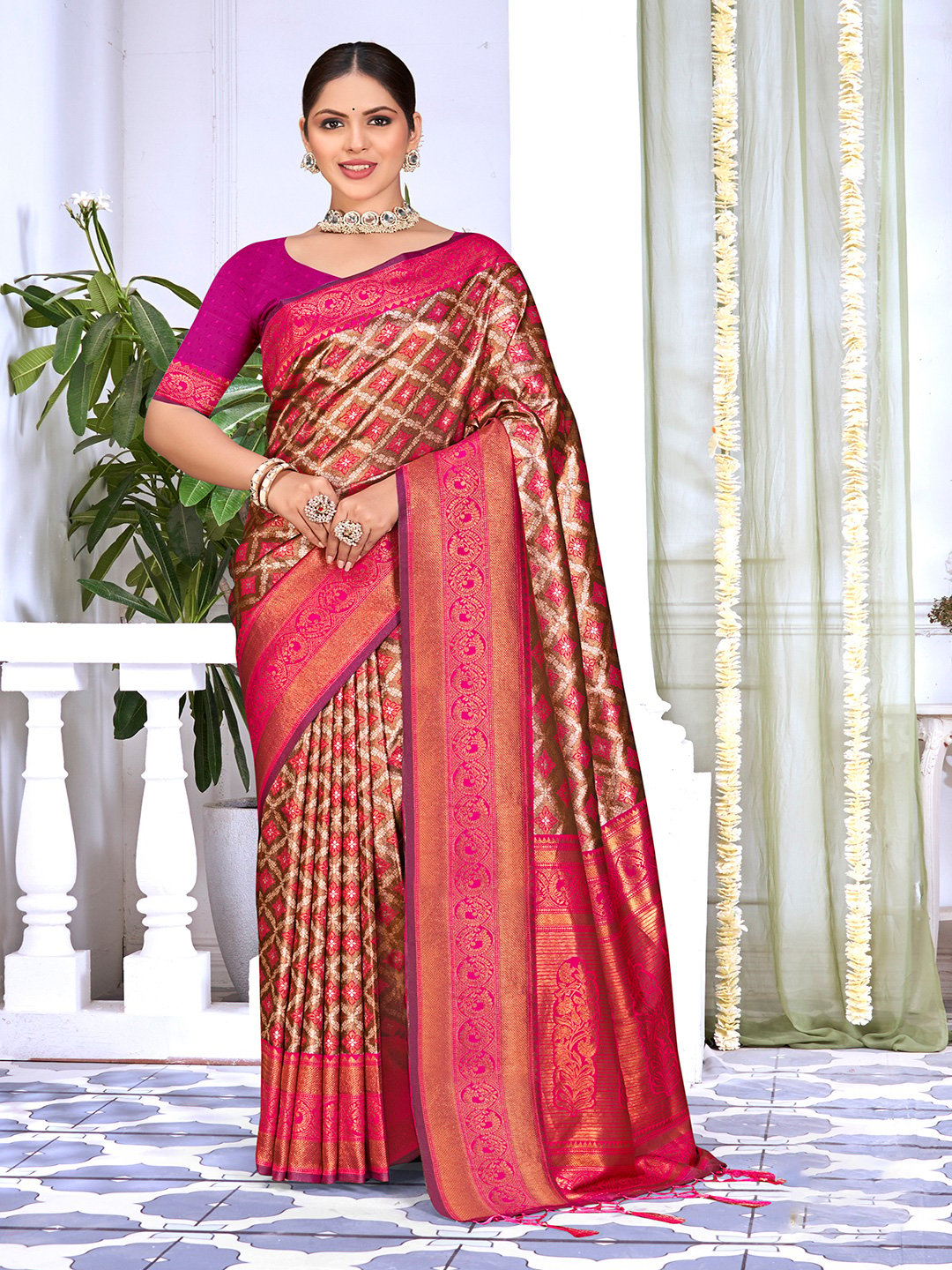 Pink Silk Woven Work Traditional Saree