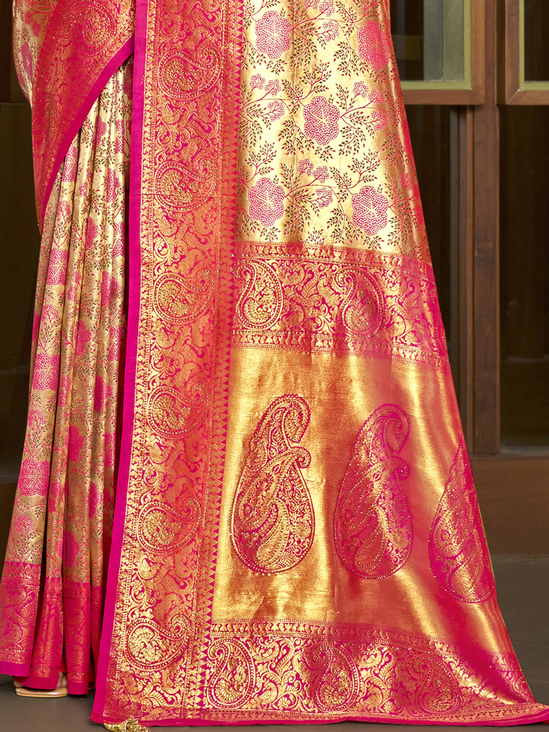 Pink Silk Woven Work Traditional Saree