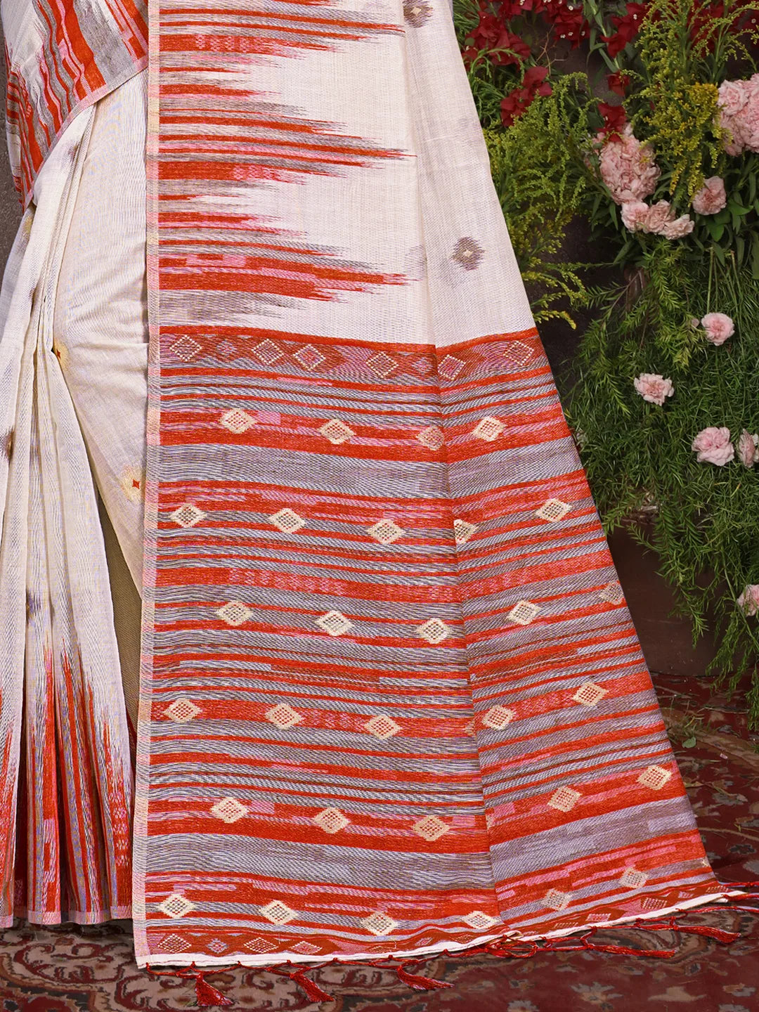 Cream Cotton Woven Work Traditional Saree